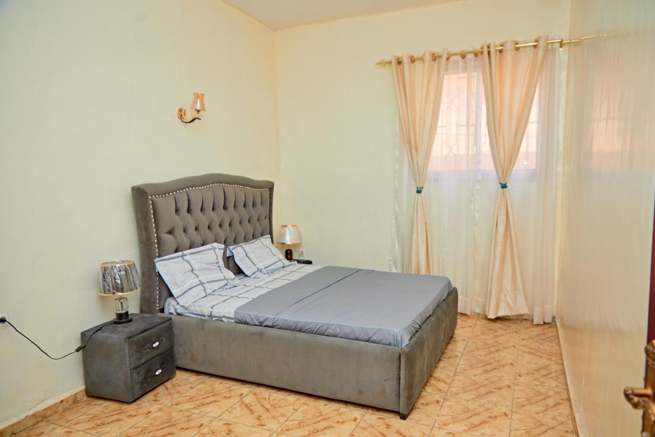 Appartement Avec Vue Panoramique Two Or Three Rooms Yaoundé Eksteriør billede