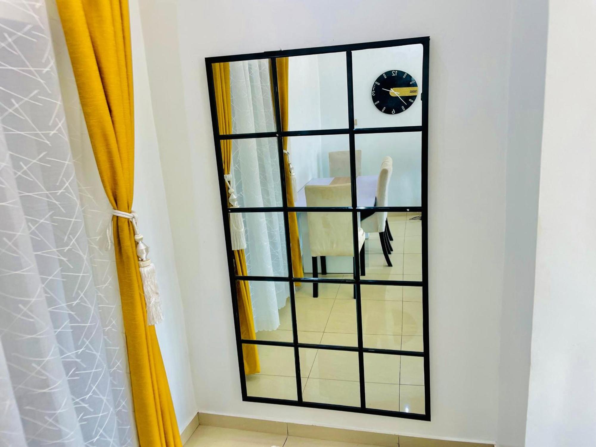 Appartement Avec Vue Panoramique Two Or Three Rooms Yaoundé Eksteriør billede
